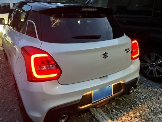 Car thumbnail 2