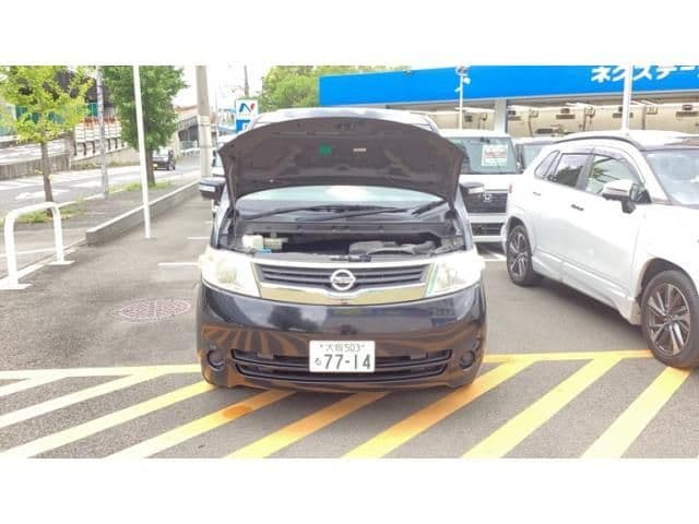 NISSAN