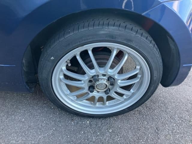 Car thumbnail 3
