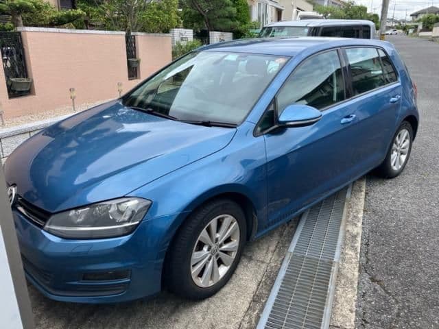 Car image 1