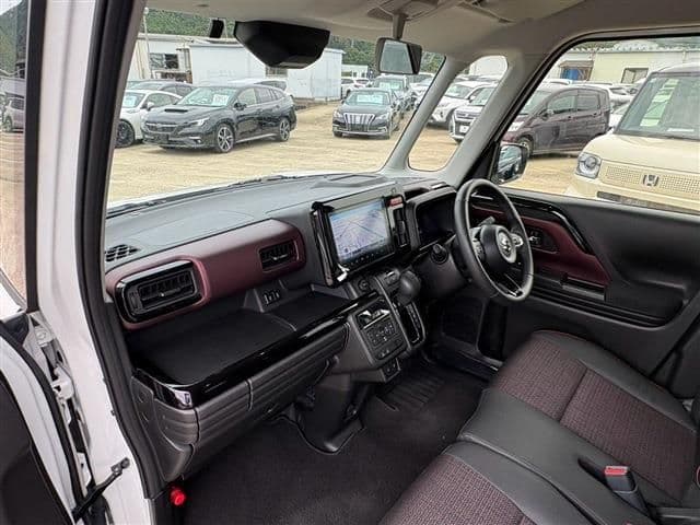 Car thumbnail 4