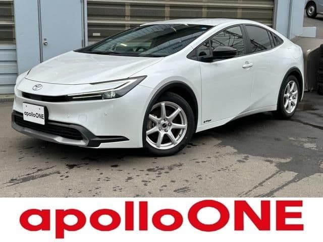 TOYOTA PRIUS 4WD
