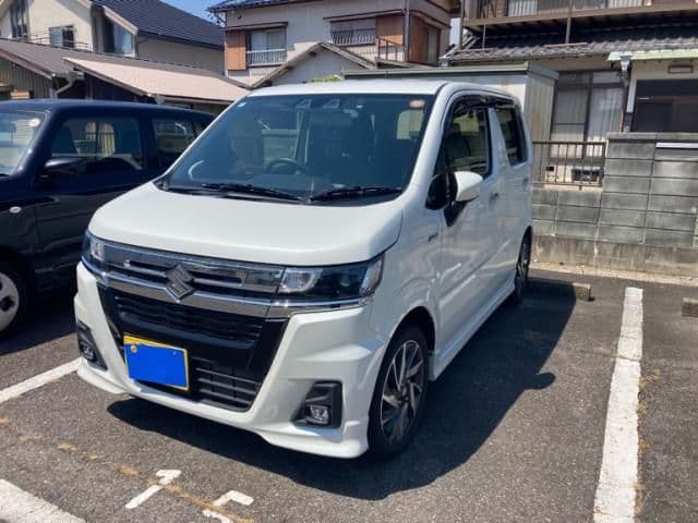 Car image 1