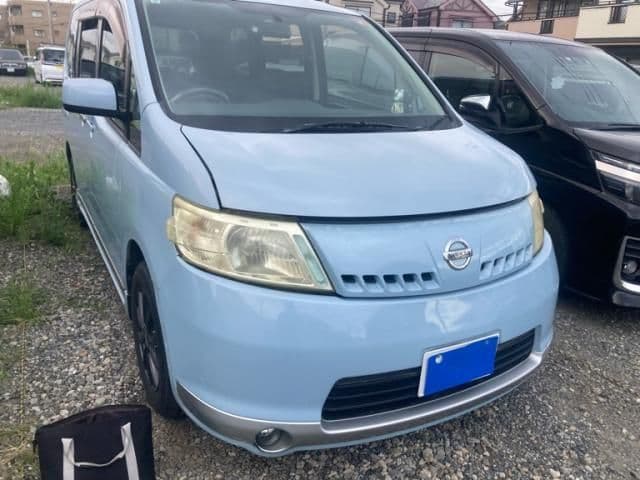 NISSAN
