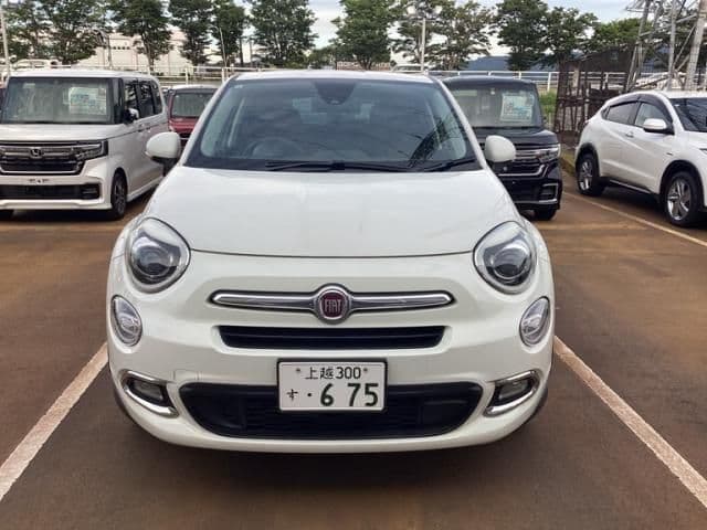Car image 1