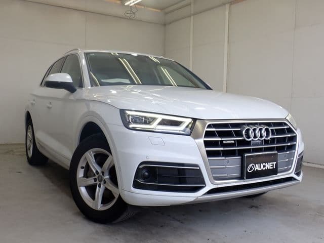 AUDI AUDI Q5