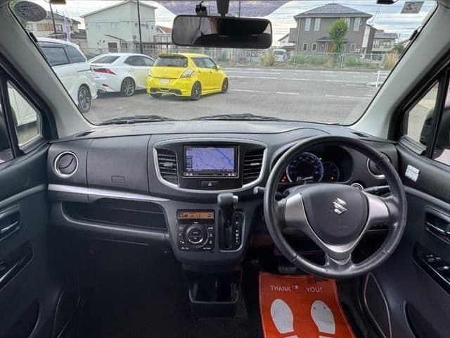 Car thumbnail 2