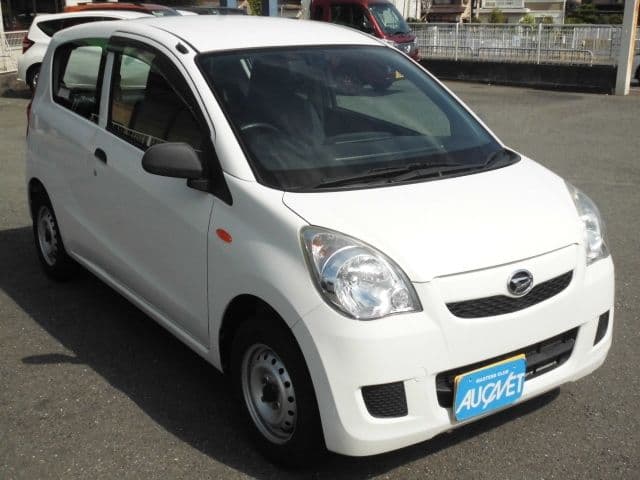 Car thumbnail 4