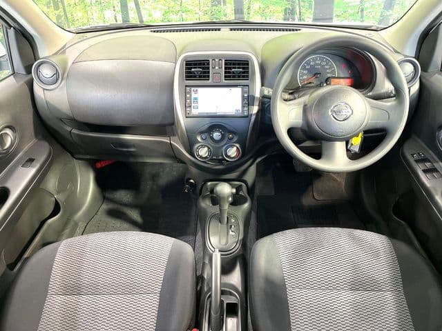 NISSAN