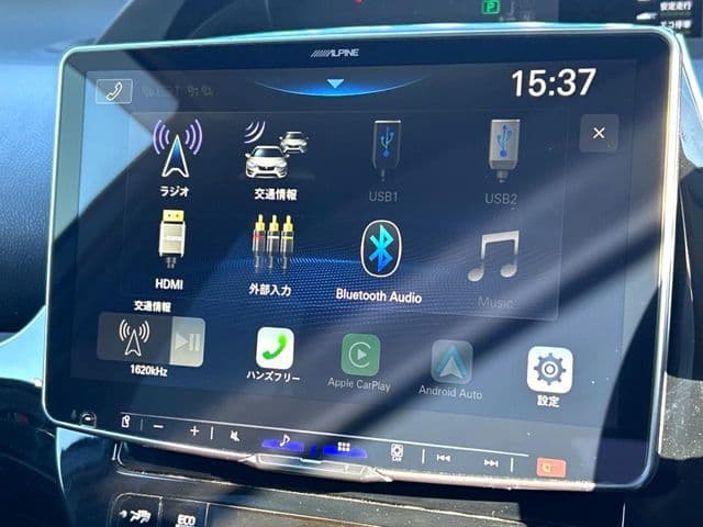 Car thumbnail 3