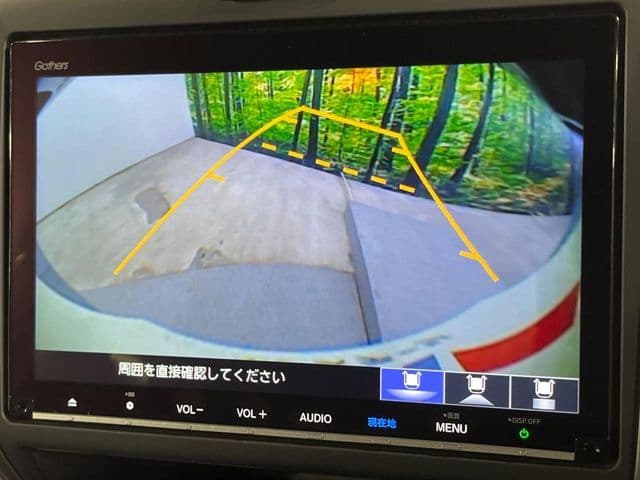 Car thumbnail 4