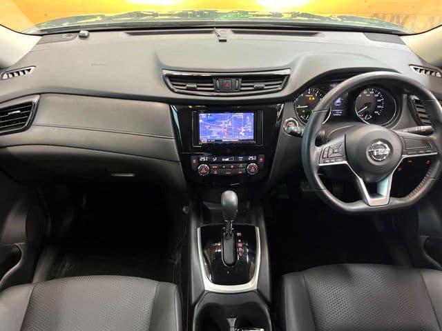 NISSAN