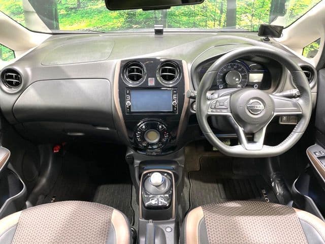 NISSAN