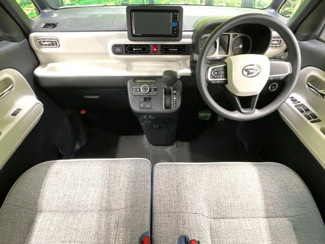 Car thumbnail 2