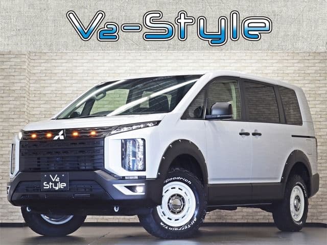 MITSUBISHI DELICA D:5 4WD
