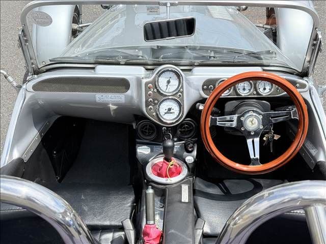 Car thumbnail 2