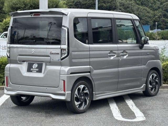 Car thumbnail 3