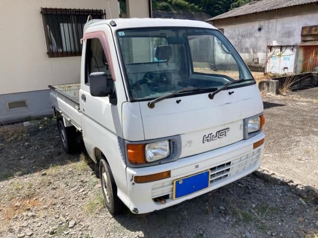 DAIHATSU