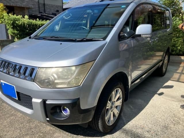 MITSUBISHI DELICA D:5 4WD