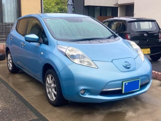 NISSAN