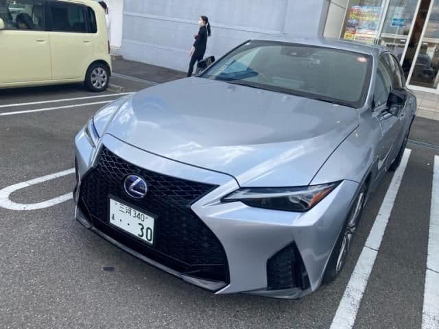 TOYOTA LEXUS IS300h