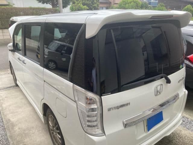 Car thumbnail 3