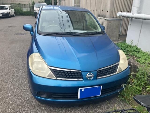 Car image 1
