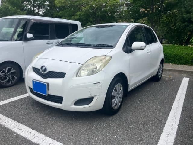 TOYOTA VITZ