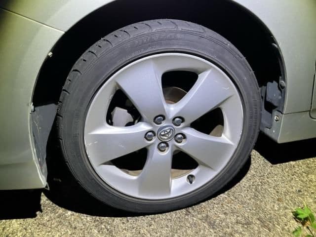 Car thumbnail 3