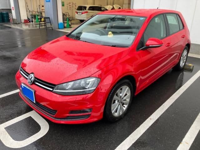VOLKSWAGEN