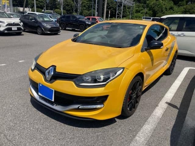 RENAULT