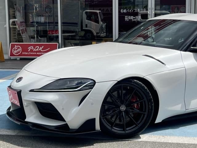 Car thumbnail 4