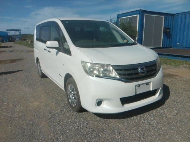 NISSAN SERENA  S-HYBRID