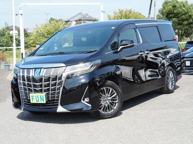 TOYOTA ALPHARD hybrid 4WD