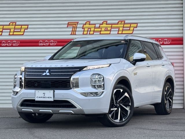 MITSUBISHI OUTLANDER PHEV