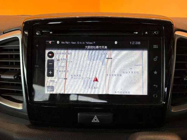 Car thumbnail 3