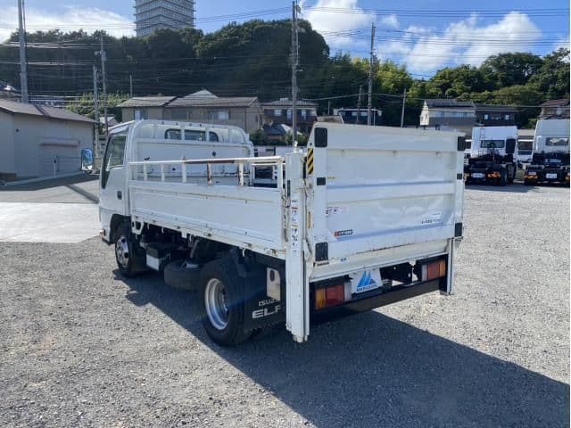 ISUZU