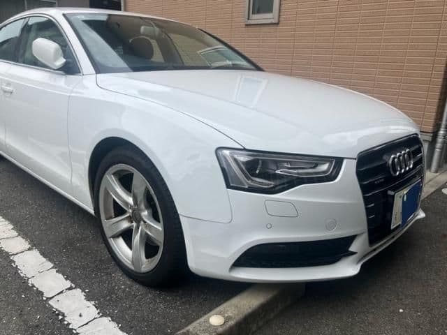 AUDI