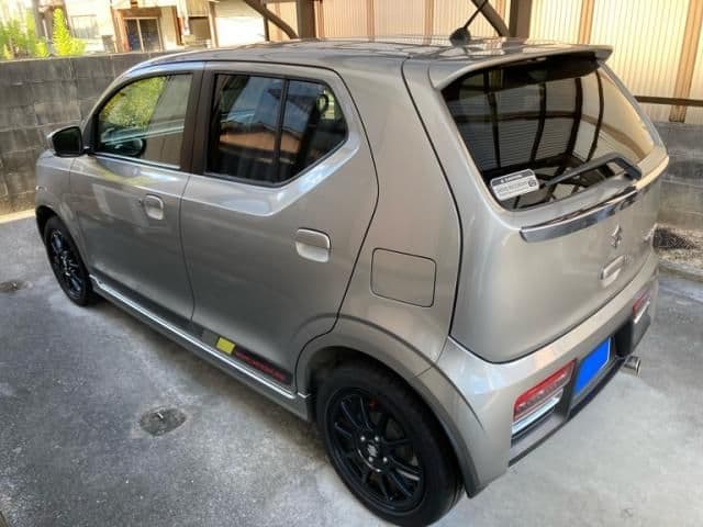 Car thumbnail 4