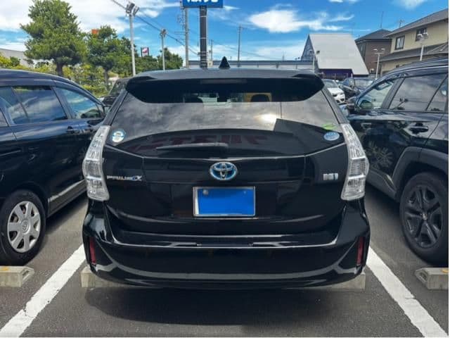 Car thumbnail 3