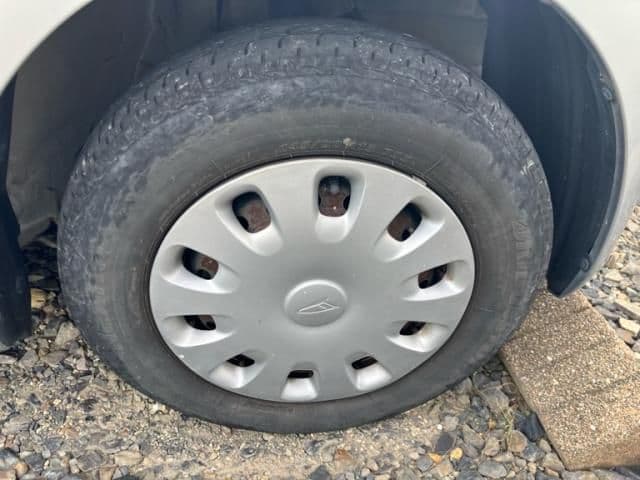 Car thumbnail 4