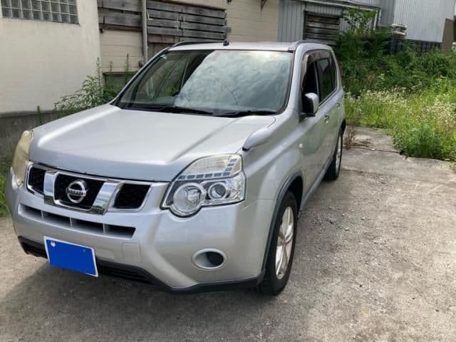 NISSAN X-TRAIL 4WD