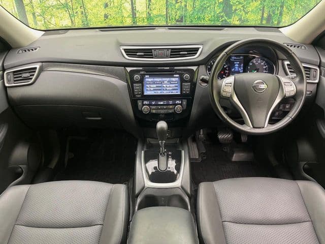 NISSAN
