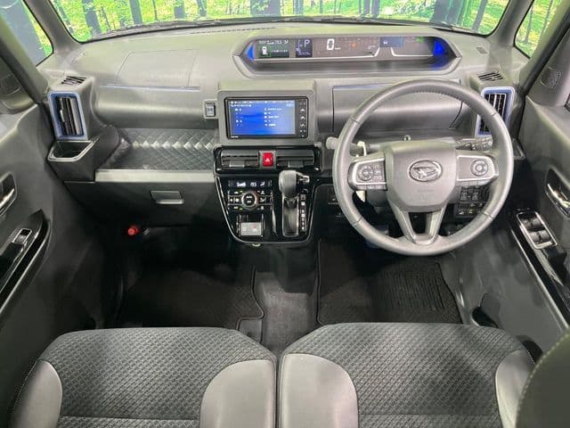 Car thumbnail 2