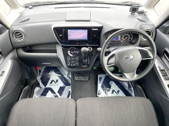 NISSAN
