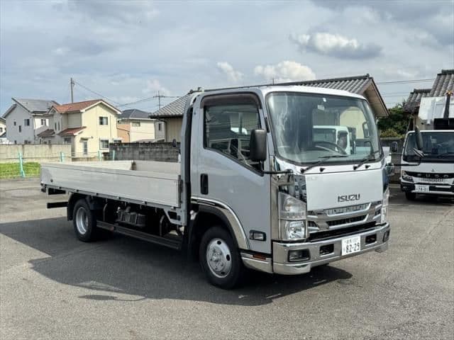 ISUZU