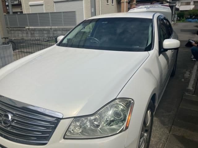 NISSAN FUGA