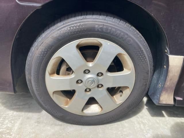 Car thumbnail 4