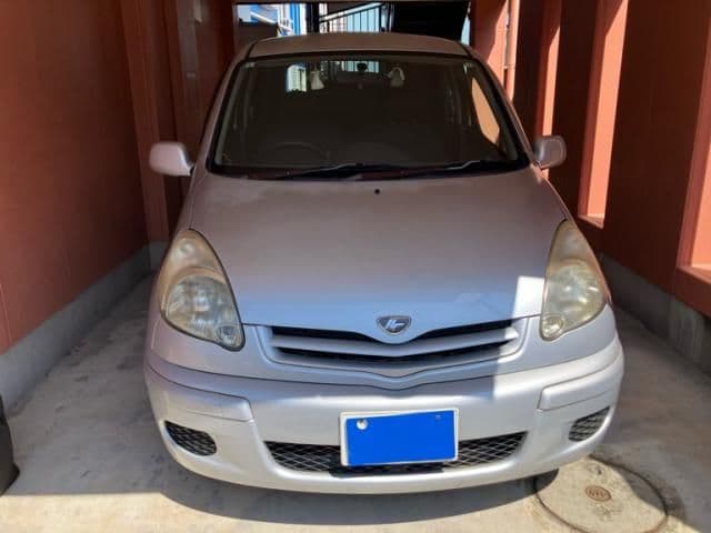 Car image 1