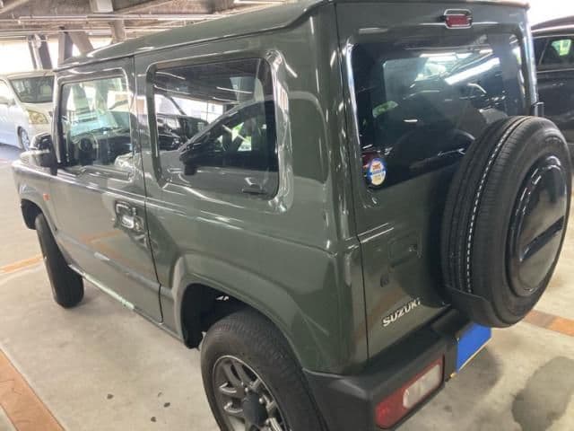 Car thumbnail 4